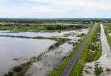 Tempestade e ciclone mataram 40 pessoas no centro de Moçambique