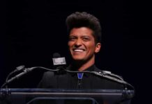 Homem se passa por Bruno Mars e dá golpe de R$ 535 mil em idosa