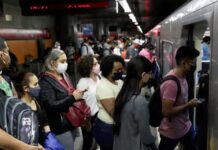 Piora na covid-19 e vacinação lenta podem ameaçar América Latina em 2021, diz FMI