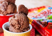 Aprenda a fazer sorvete crocante de chocolate