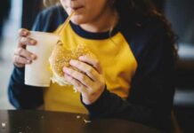Três efeitos do consumo de ‘fast food’ para o sistema imunológico
