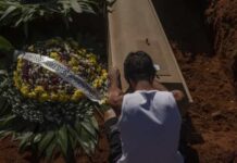 Brasil registra mais de 4.000 mortes por Covid em 24 h pelo 2º dia na semana