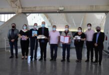 Prefeitura recebe doação de dispositivos de tecnologia assistiva para cegos e deficientes visuais