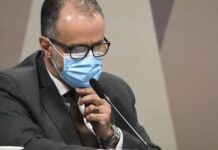 Presidente da Anvisa apela à população que tome segunda dose da vacina