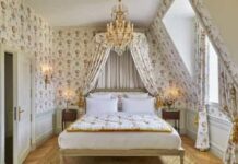 Hotel de luxo é inaugurado dentro do Palácio de Versalhes