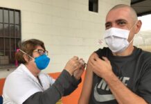 Sorocaba imuniza 7.636 pessoas de 34 anos completos ou mais contra a Covid-19 neste domingo (18)