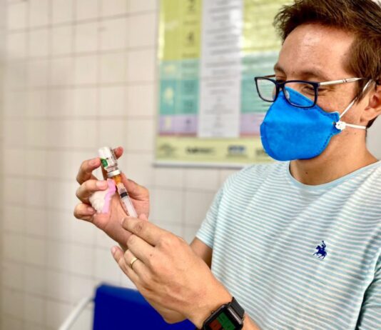 Sorocaba recebe 11 mil doses da vacina contra a gripe e 29 UBSs dão continuidade na imunização