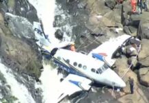 Corpos de tripulantes de avião são sepultados no Distrito Federal