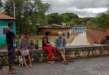 Médicos embarcam para reforçar saúde primária na Bahia