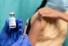 Entenda as diferenças entre vacina da Pfizer para crianças e adultos