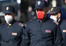 Polícia da Itália recebe máscaras cor-de-rosa e protesta contra ‘risco à dignidade’