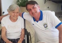 Mãe de Bolsonaro continua internada em Registro, no Vale do Ribeira
