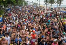 Polícia acaba com festa de carnaval no Distrito Federal