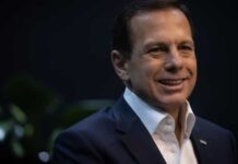 Doria anuncia aumento de 20% a policiais e profissionais de saúde pública