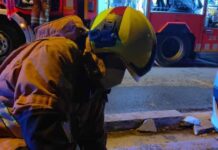 Bailarinos afirmam que fogo em resort começou após uso de fogos de artifício