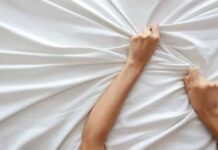 Não consegue atingir o orgasmo? Quatro passos para obter prazer