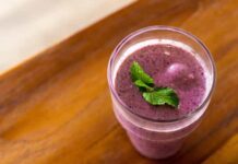 Aqui tem a receita de um batido muito docinho e saudável