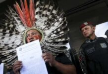 Funai faz ato nacional de greve e cobra saída de presidente do órgão