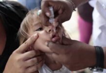 Poliomielite: entenda os riscos de não vacinar as crianças