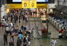 Aeroporto de Guarulhos tem 68 afegãos acampados em busca de refúgio