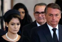 Apoiadores de Bolsonaro recebem presidente aos gritos em Londres
