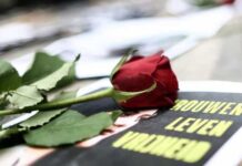 Iranianos em SP protestam contra morte de Mahsa Amini e pedem fim de regime islâmico