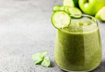 O refrescante e saudável suvo que combina maçã e pepino