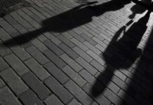 Autoridades procuram suposto assassino em série na Califórnia