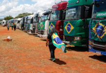 PRF diz que protestos bolsonaristas em SC parecem ações de black blocs