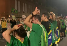 Apoiadores de Bolsonaro pedem ajuda extraterrestre após perder eleição
