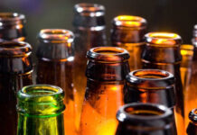 Lote de álcool tóxico mata pelo menos 31 pessoas na Índia