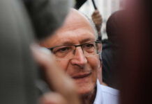 Alckmin fala em grande campanha de vacinação contra Covid para crianças a partir de 2 de janeiro