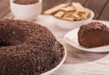 Receita: Brigadeirão com Wafer de Chocolate