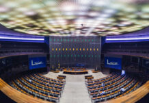 Entenda propostas de reforma tributária paradas no Congresso