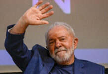 Lula chega à residência de Lacalle Pou com discussão sobre Mercosul em foco
