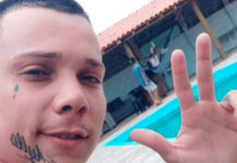 Menina de 5 anos leva soco do pai por fazer xixi no chão e morre em MG
