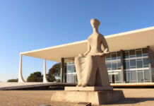 Maioria do STF vota contra lei que proíbe o uso de linguagem neutra nas escolas
