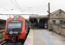 Trem descarrila com passageiros na Linha 8 da CPTM; não houve feridos