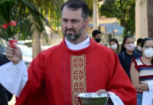 Padre dirigia caminhonete envolvida em acidente que matou 4 jovens em MS