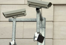 Deputados querem ‘big brother’ nas escolas com câmeras, detectores e reconhecimento facial