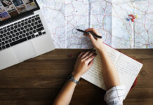 Férias a caminho? Alguns truques para viajar sem gastar muito dinheiro