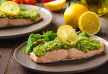 Receita dos deuses: Pesto com salmão e legumes no arroz