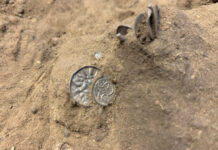 Encontradas moedas na Dinamarca que podem ter quase mil anos de idade