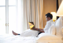 Coisas que ninguém deveria fazer quando fica num hotel