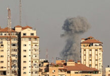 Israel atinge alvos em Gaza; sirenes de foguetes soam em Tel Aviv