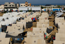 Segundo comboio de ajuda humanitária, com 17 caminhões, segue a caminho de Gaza