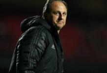 São Paulo bate Bahia, ganha primeira fora e deixa time de Rogério Ceni na zona de rebaixamento