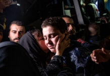 Mais 33 prisioneiros palestinos chegaram a Gaza; veja imagens do momento!