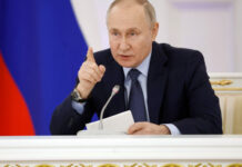 Putin garante em mensagem de Ano Novo que a Rússia "nunca recuará"
