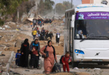 Brasil retira mais 32 pessoas da Faixa de Gaza em meio a intensificação de ataques